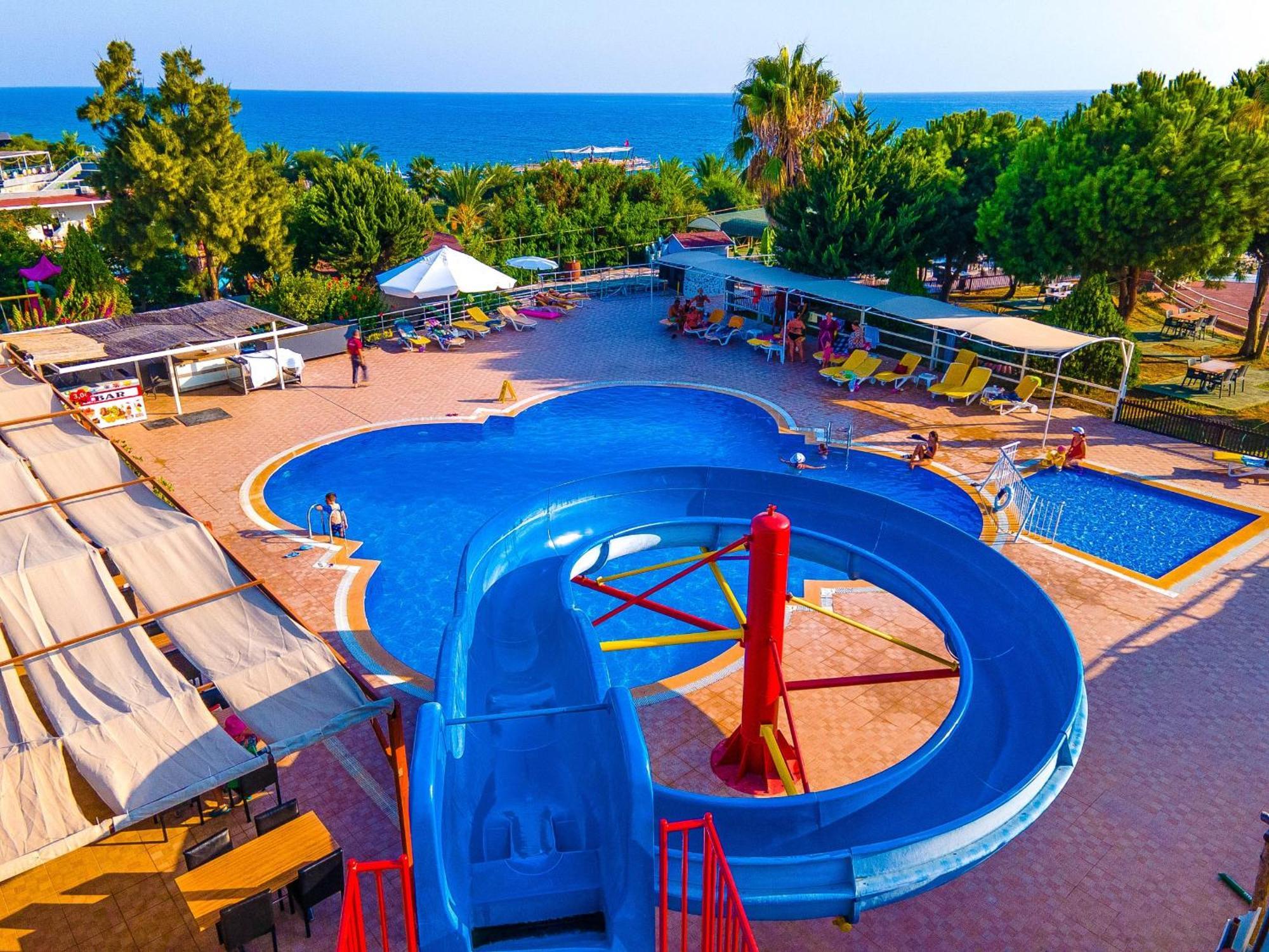 Kızılot Elysium Elite Hotel & Spa מראה חיצוני תמונה
